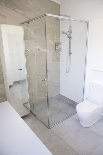 Bathroom, Salty Shack Lancelin, Gingin