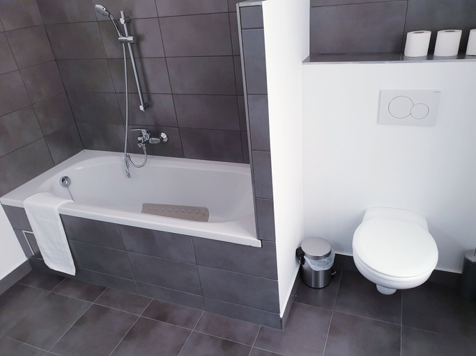 Bathroom 4, Brussels apartments luxury, Bruxelles