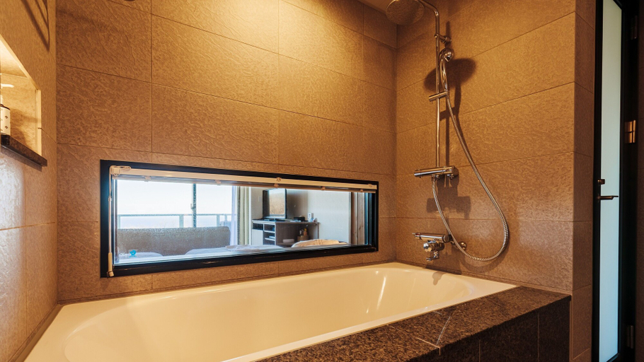 Bathroom 5, the salon Izu Kogen Hotels & Resort, Itō