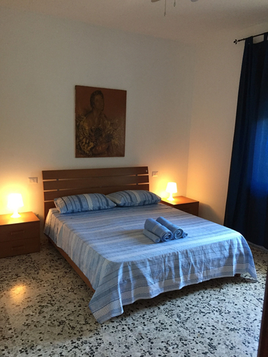 Bedroom 2, Appartamento Vicino la Spiaggia, Brindisi