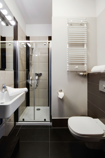 Bathroom 3, Too-good Apartments, Kraków City