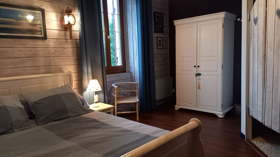 Bedroom 5, La Palombiere, Gironde