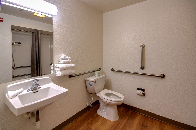 Bedroom 4, Motel 6 King Of Prussia, PA - Philadelphia, Montgomery