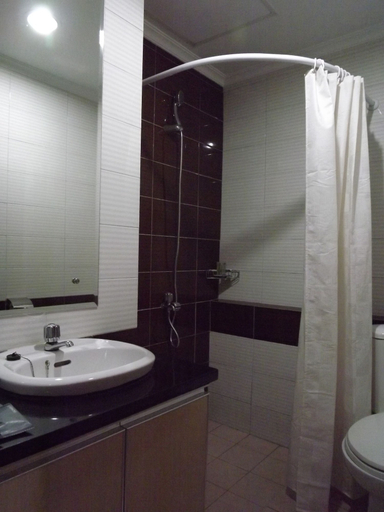 Bathroom, Margonda Residence III, Depok