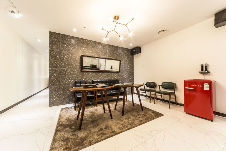 Others 4, Hotel Plum, Siheung