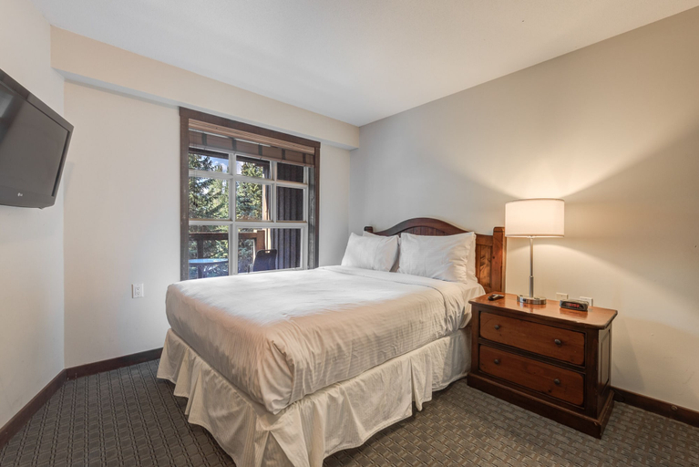 Bedroom 3, Blackcomb Springs Suites by CLIQUE, Squamish-Lillooet