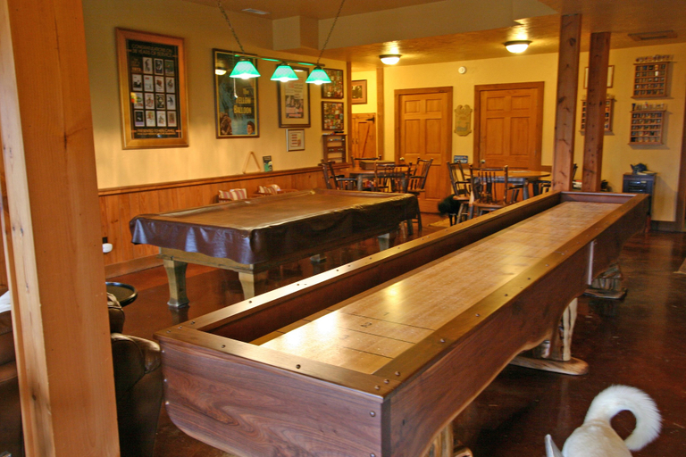 Food & Drinks 5, Wildberry Lodge, Buncombe