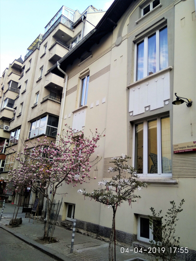 Exterior & Views, Baratero City Corner II Apartment, Stolichna