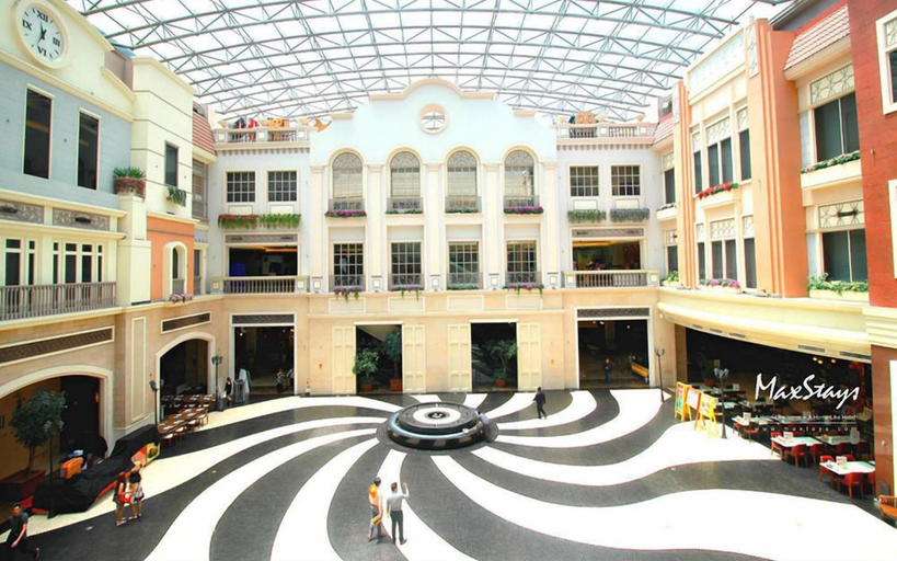 Exterior & Views 2, Max Stays Max Style at Parkside Villas, Pasay City