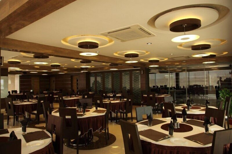 Food & Drinks 5, Pearl Hotel & Banquets, Ahmadabad