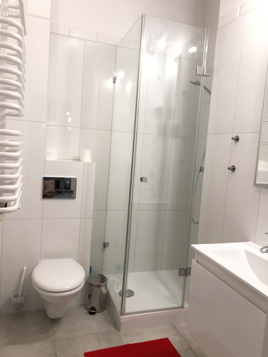 Bathroom 3, B&A Apartments Central, Warsaw