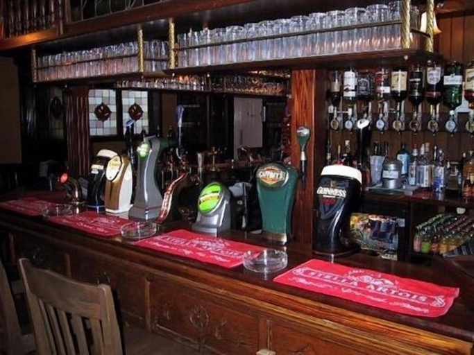 Food & Drinks 4, The Nags Head, West Sussex