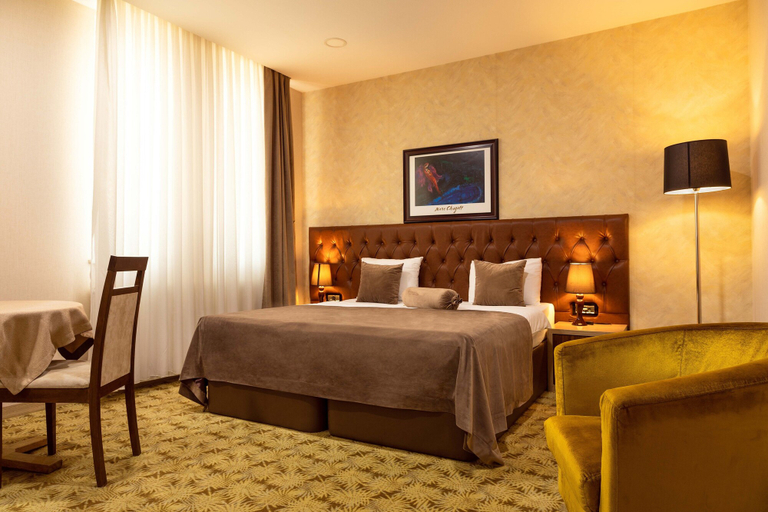 Bedroom 3, West Shine Hotel, Baku