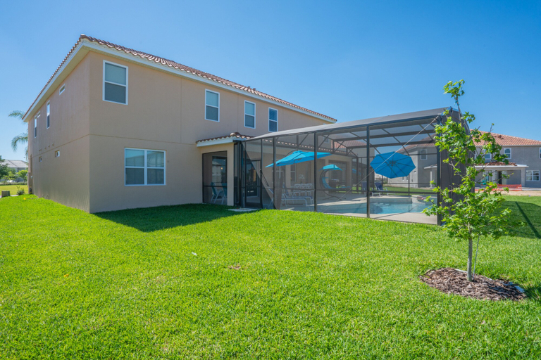 Exterior & Views 2, 6020 14 bedroom mansion near disney, Polk