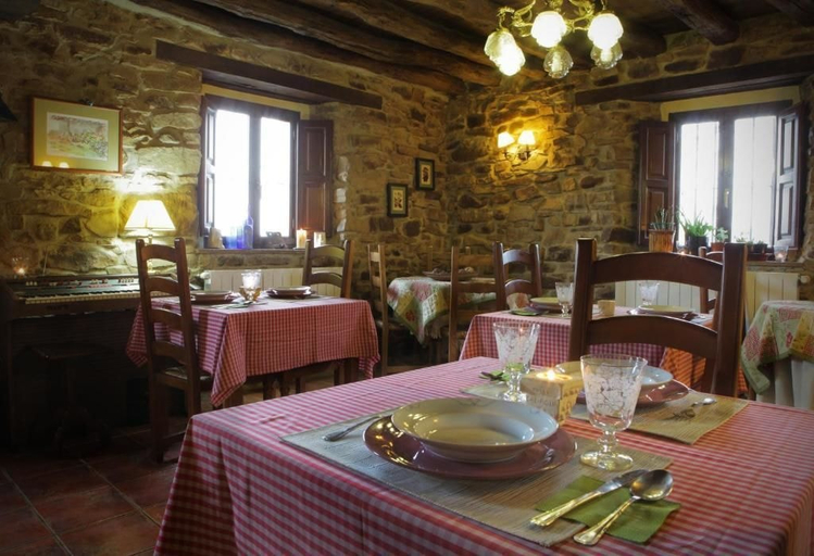 Food & Drinks 5, El Cajigal De Quintana, Burgos