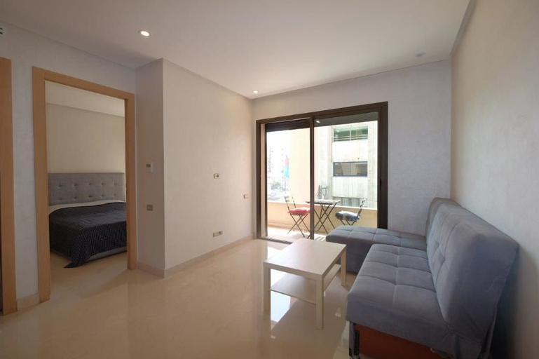 Others 4, Cocoon, Casablanca