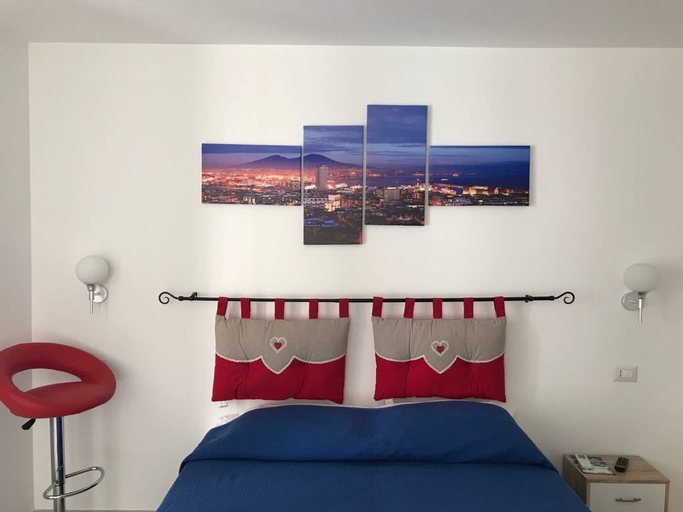 Bedroom 4, Sorrento Deluxe B&B, Napoli