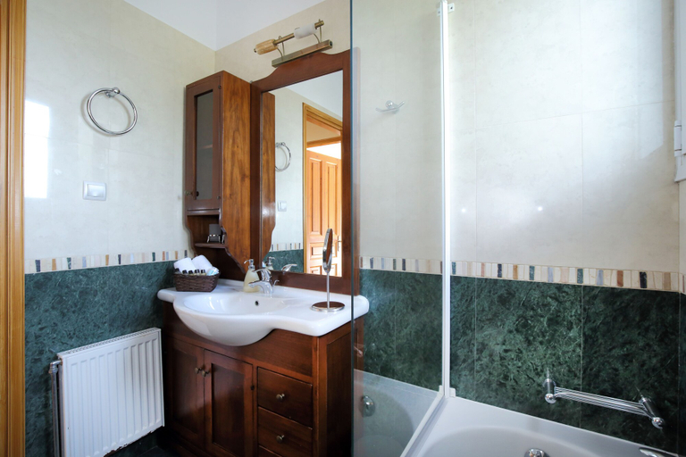 Bathroom 4, Alea Resort Villas, Ionian Islands