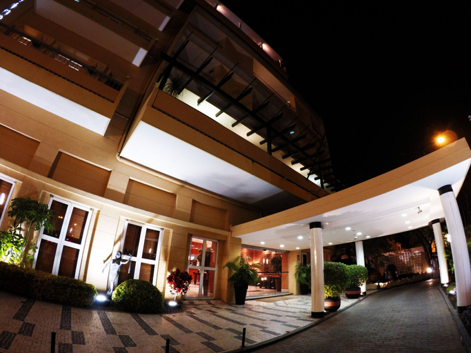Exterior & Views 2, Hotel Continental, Ingombota