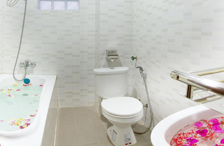 Bathroom, Angkor Empire Boutique Hotel, Siem Reap