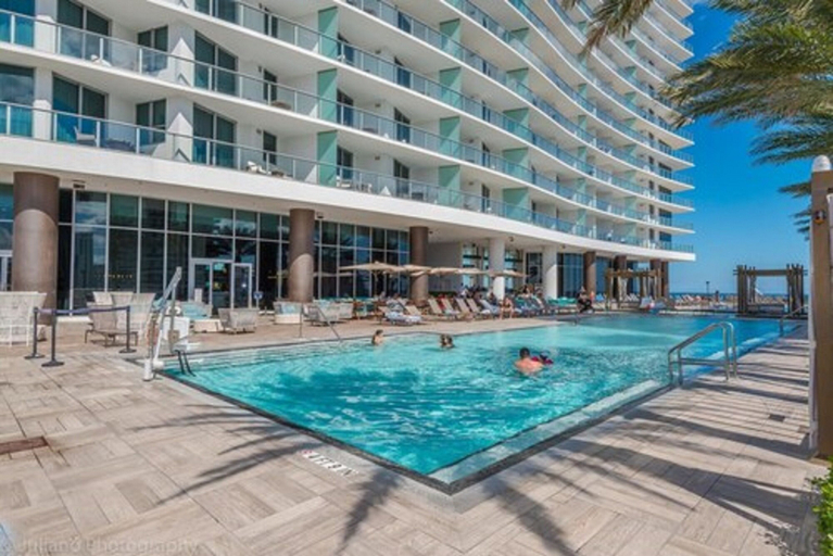 Sport & Beauty 3, Hyde Beach Condos by Ammos VR, Broward