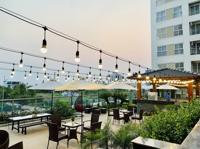 Food & Drinks, New Life Condotel, Hạ Long