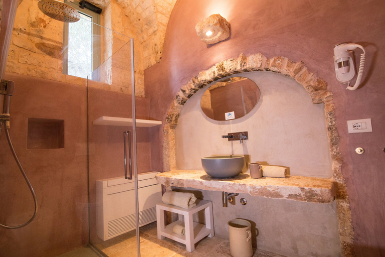 Bathroom, Ostuni Art Resort, Brindisi