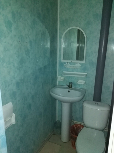 Bathroom, Hostel Stromilovskiy, Volzhskiy rayon