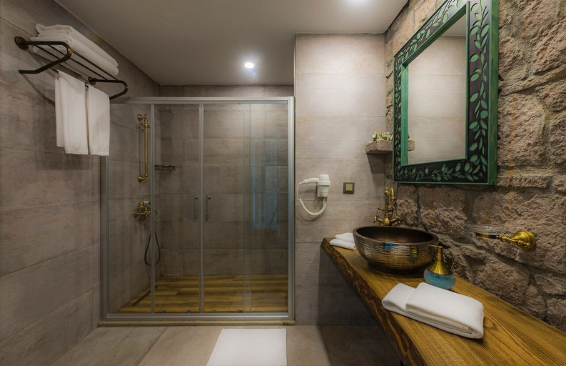 Bathroom 5, Assos Zeytinhan Hotel Special Class, Ayvacık