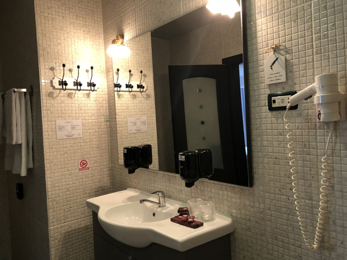 Bathroom 4, Ambra Boutique Hotel & Bistro, Constanta