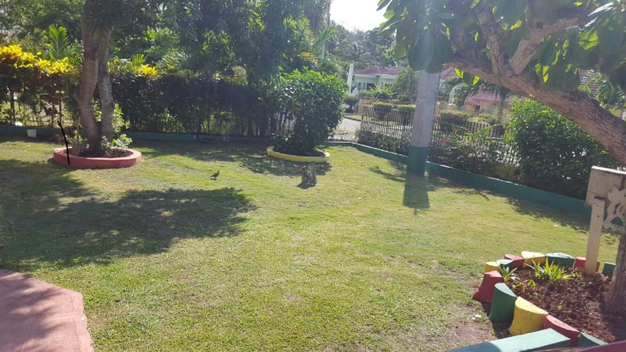 Others 4, Ocho Rios Almond Tree Villas