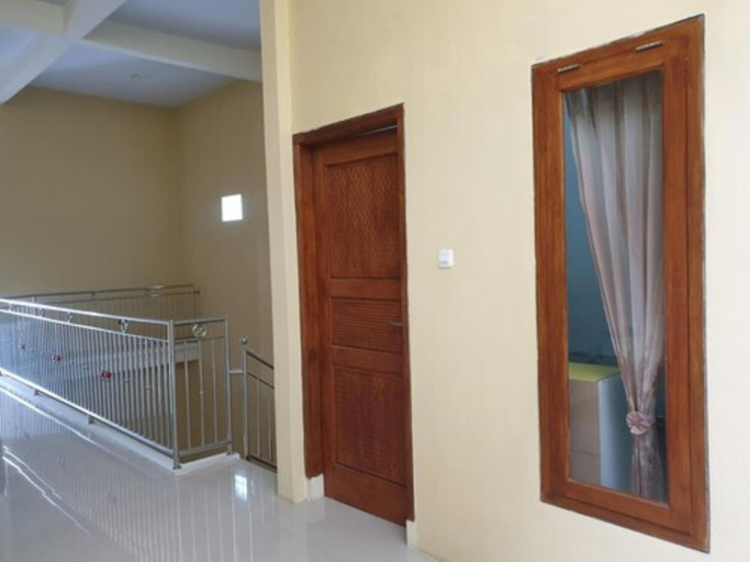 Others 3, Nabilla Homestay, Malang