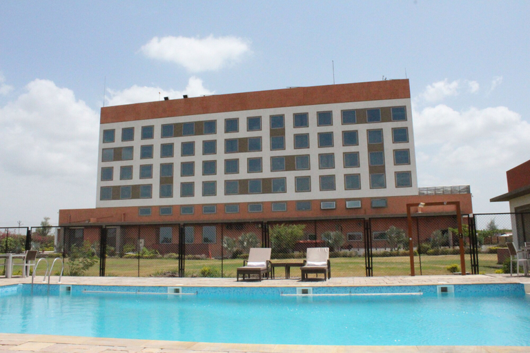 Exterior & Views 2, Jakson Inns, Satara