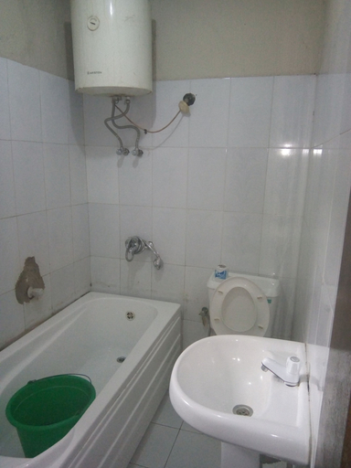 Bathroom 3, Progandy Guest House Annex, AbujaMun