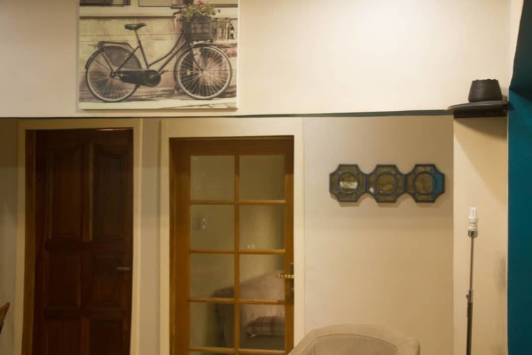 Others 4, Casa De Gracia, Accra