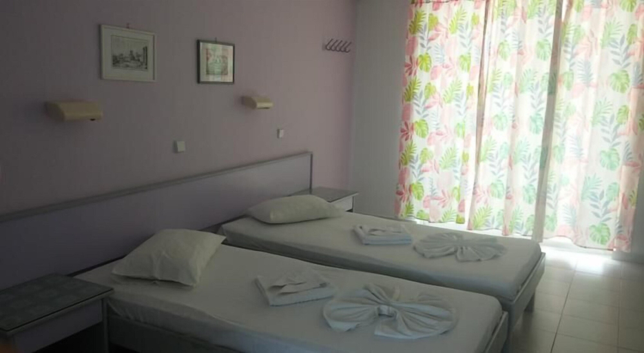 Bedroom 4, Lagonas Beach Hotel, South Aegean