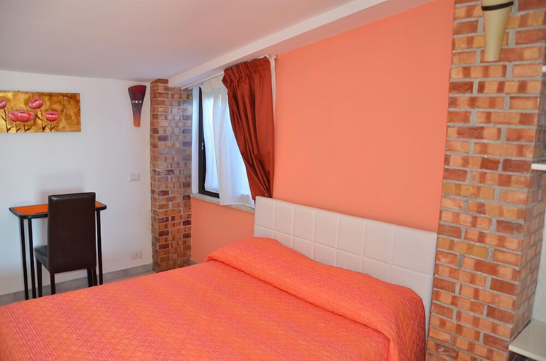 Bedroom 3, Villa Primavera, Latina