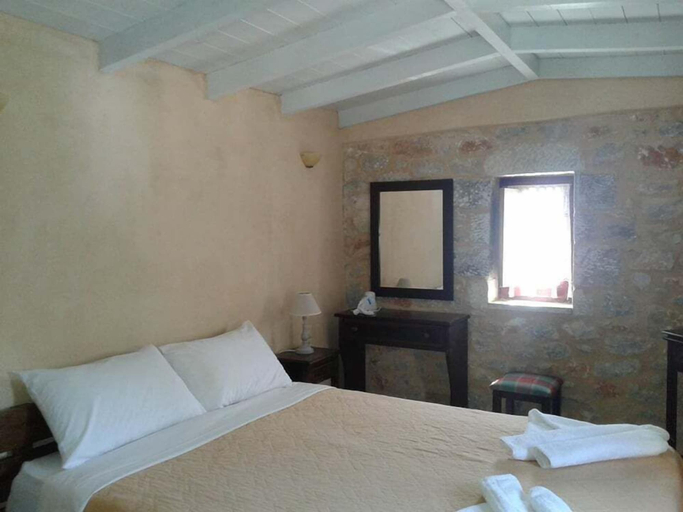 Bedroom 3, Ampelos Tower, Peloponnese