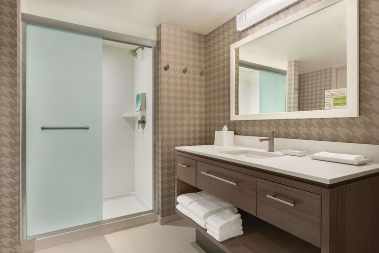 Bathroom 4, Home2 Suites by Hilton Chicago River North, Cook