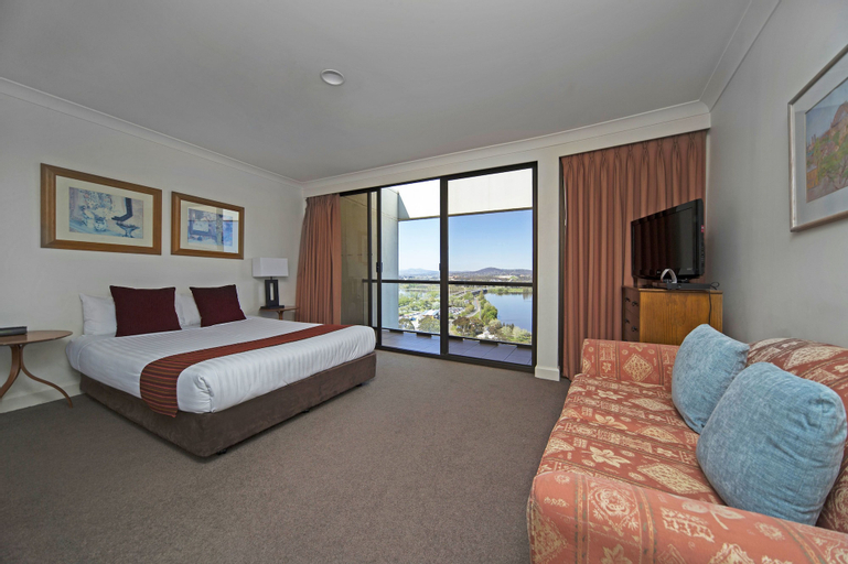 Bedroom 3, BreakFree Capital Tower, Canberra