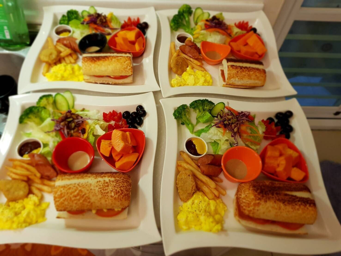 Food & Drinks 5, Smokey Cat B&B, Taitung