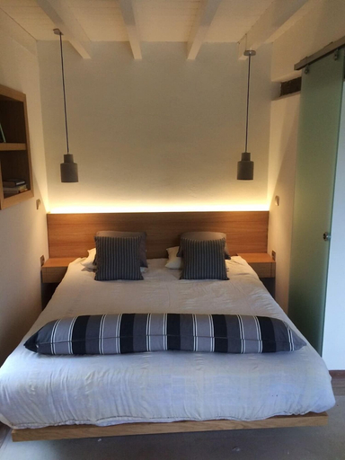 Bedroom 3, Villa Thermi, North Aegean