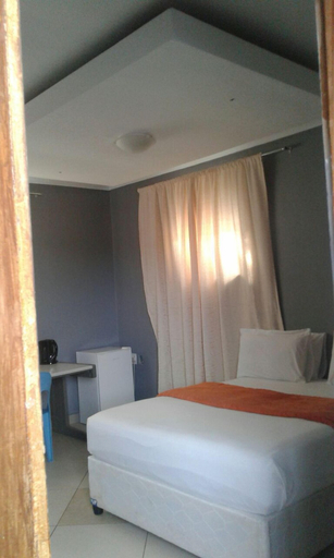 Bedroom 4, Central Lodge Hotels, City of Johannesburg