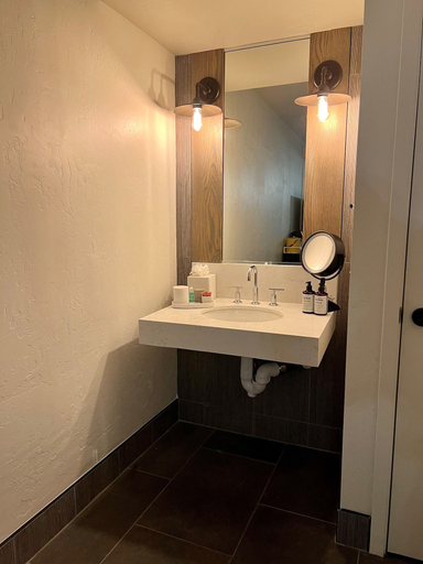 Bathroom 5, Gravity Haus Jackson Hole, Teton