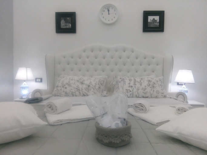 Bedroom 5, Barberini Dream, Rome