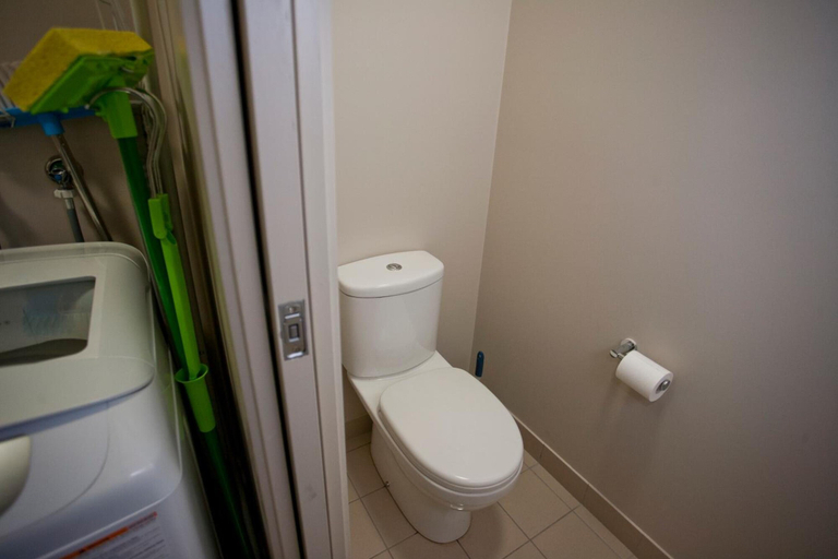 Bathroom 5, Stonewood Villas, Chinchilla