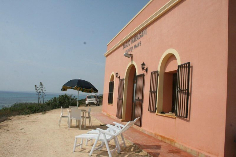 Exterior & Views 2, Baglio Maragani Az Agric B&B, Agrigento