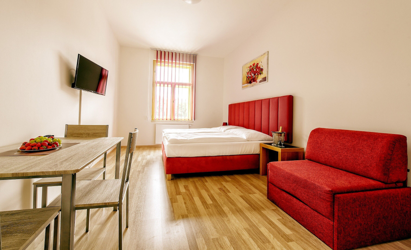 Bedroom 4, Hotel Otakar, Praha 2