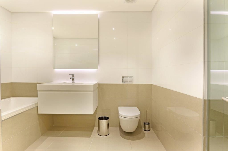 Bathroom 4, Afribode Algarkirk Apartments, City of Cape Town