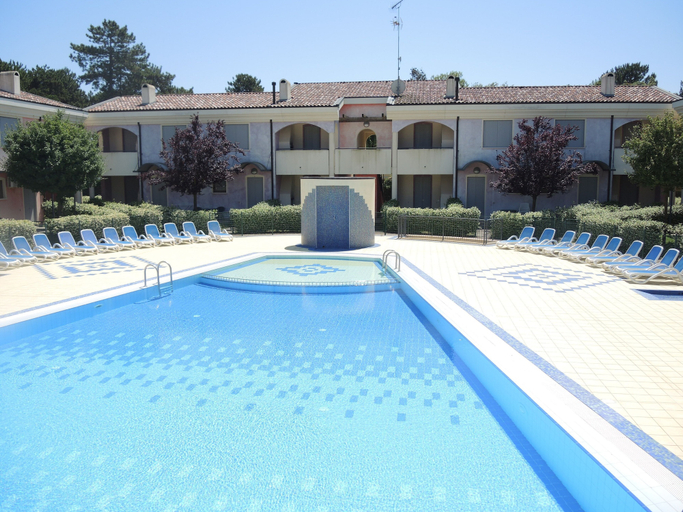 Pool 5, Villaggio Tulipano, Venezia